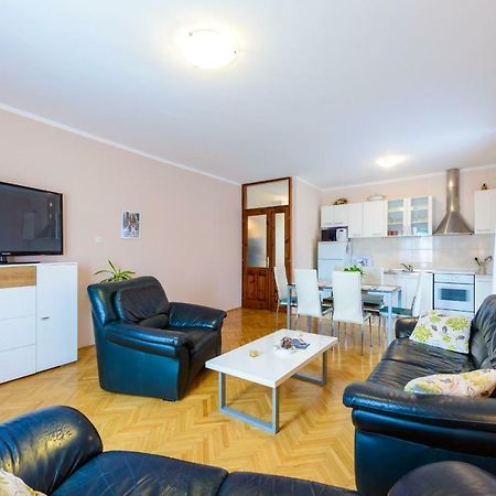Apartments Garden Beach Superior ツァヴタット エクステリア 写真